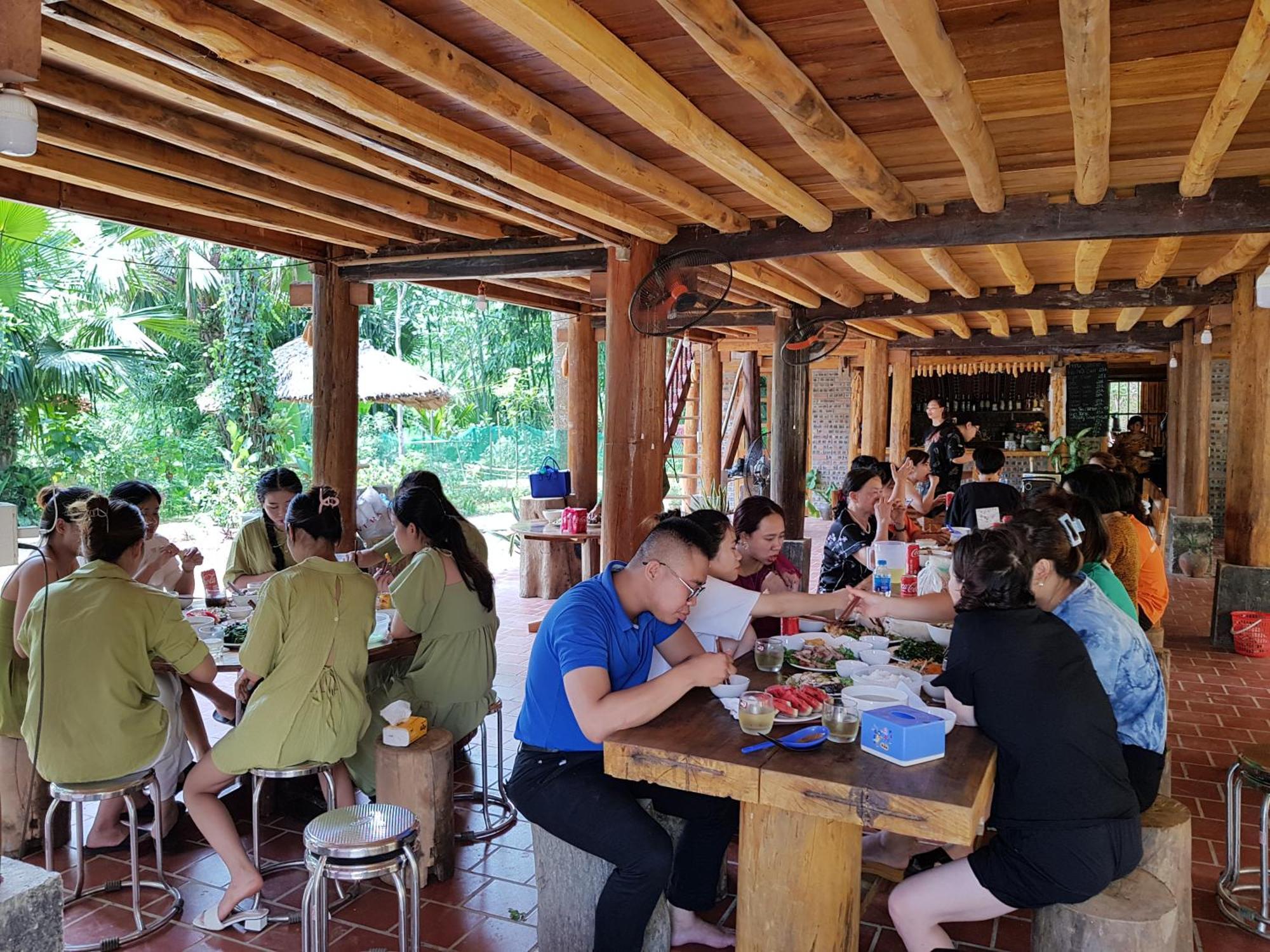 Vu Linh Palm House Homestay - Bungalow Yen Bai 外观 照片